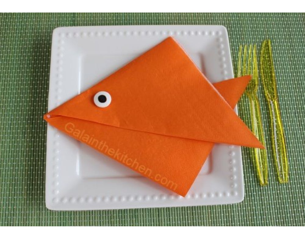 25 Idees De Pliages De Serviettes Pour Noel Paques Momes Net 25 Idees De Pliages De Serviettes Pour Noel Paques Momes Net