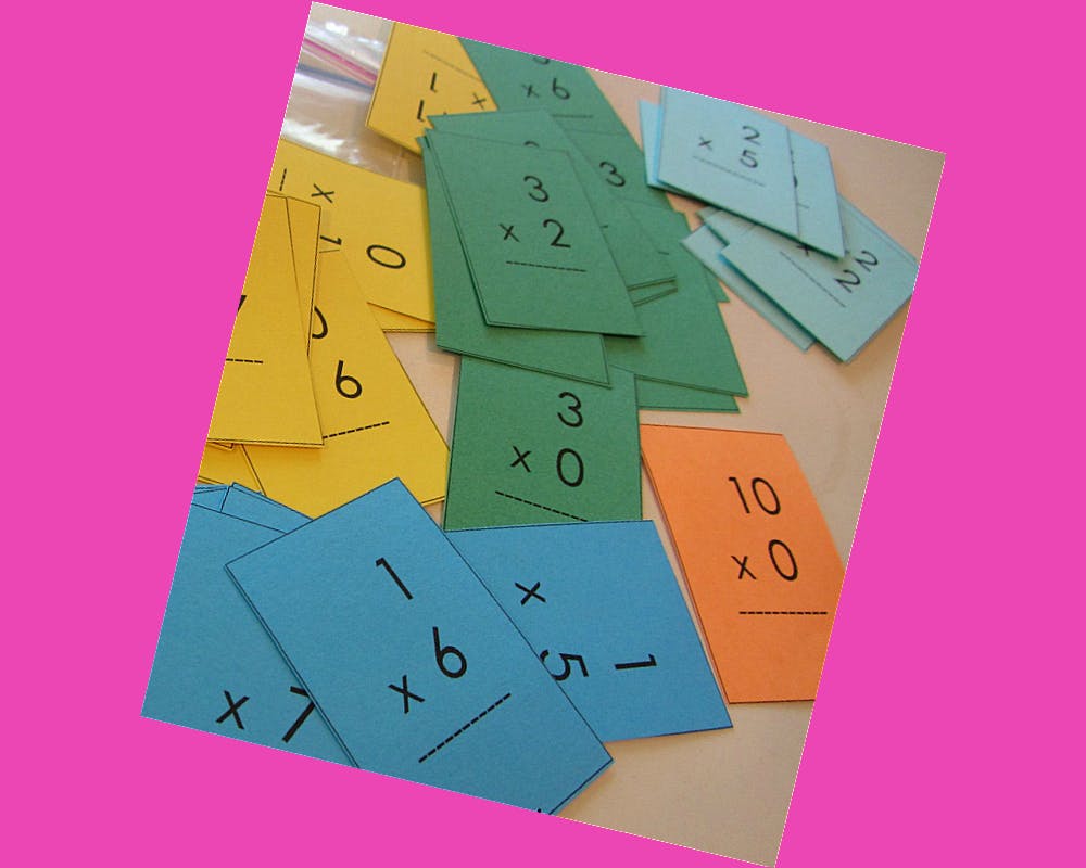 des flash cards pour apprendre les tables de multiplication 