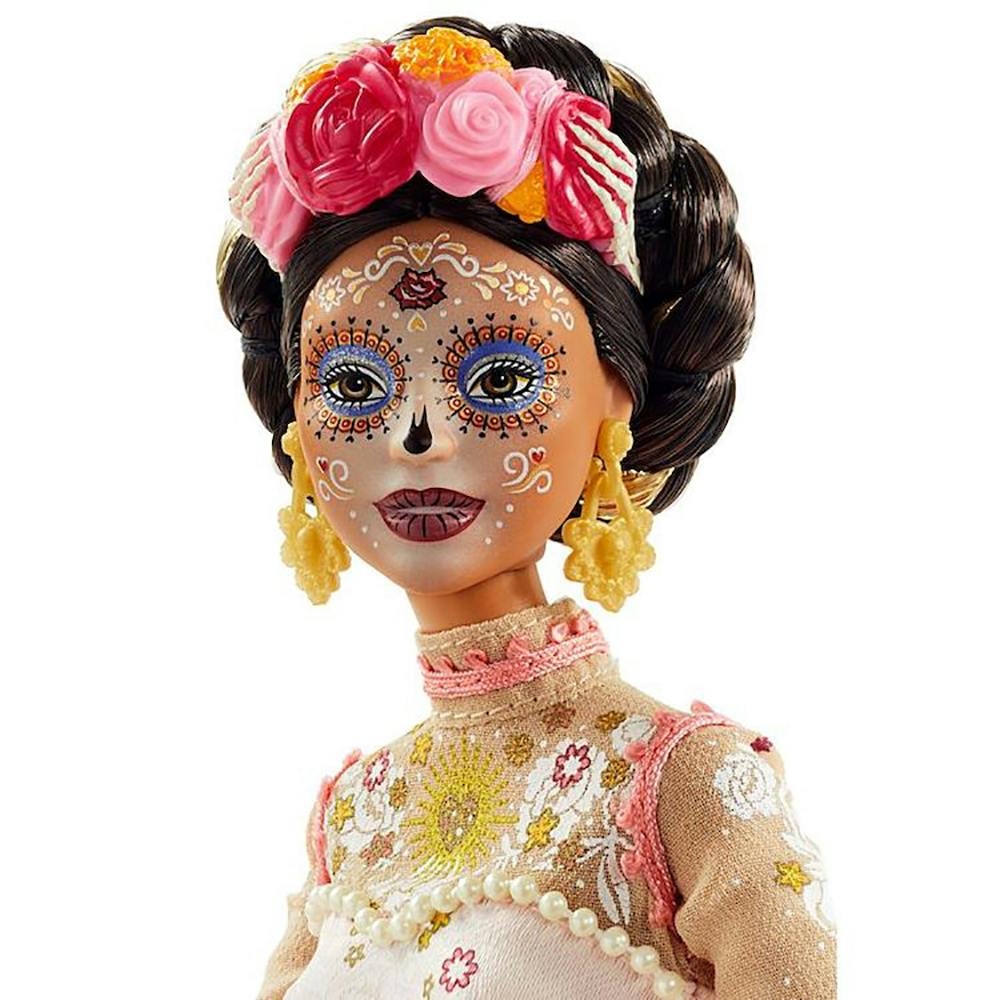 Barbie El dia de los muertos fête des morts mexicaine maquillée et costumée