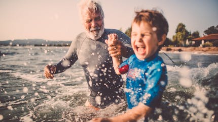 12 jolies citations sur les grands-pères