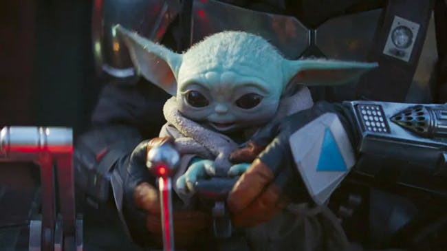 Star Wars The Mandalorian Une Scene Avec Bebe Yoda Devient Virale Et Musicale Momes Net Star Wars The Mandalorian Une Scene Avec Bebe Yoda Devient Virale Et Musicale Momes Net