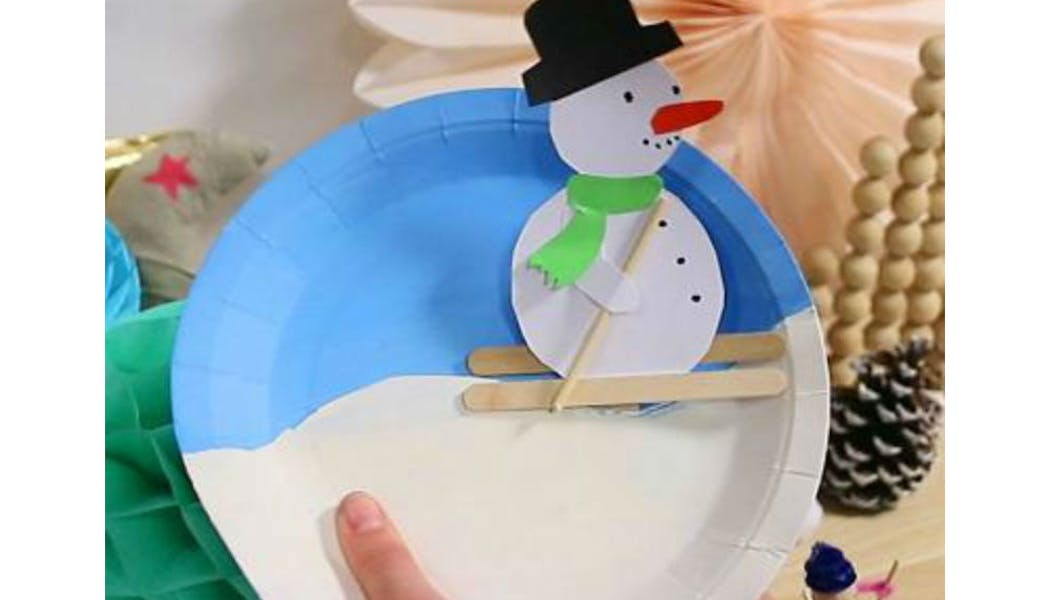 Bonhommes De Neige Boules A Neige Et Sapins En Diy Momes Net