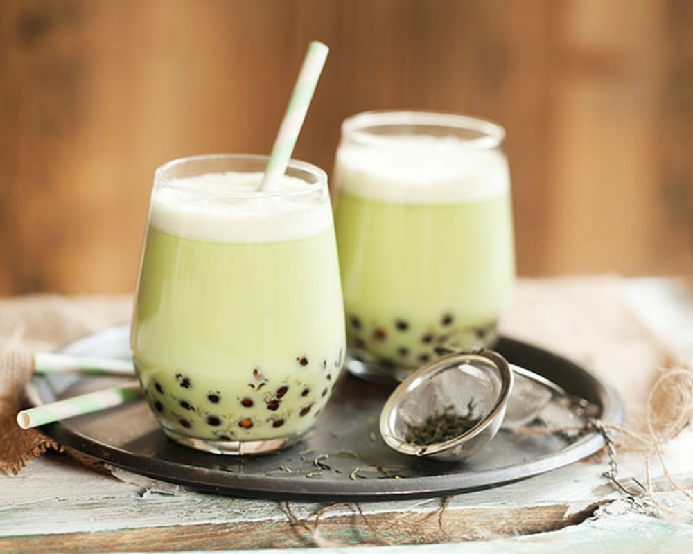 Молочный чай bubble tea. Боба ти с тапиокой. Бабл ти голубая лагуна. Шарики тапиоки для bubble tea. Боба теа.