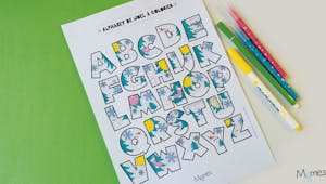 Coloriage Alphabet de Noël à imprimer