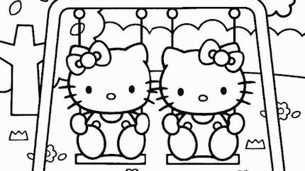 Coloriage Hello Kitty au parc