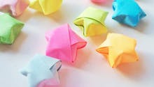 Tuto facile origami : Comment faire une étoile en papier ?