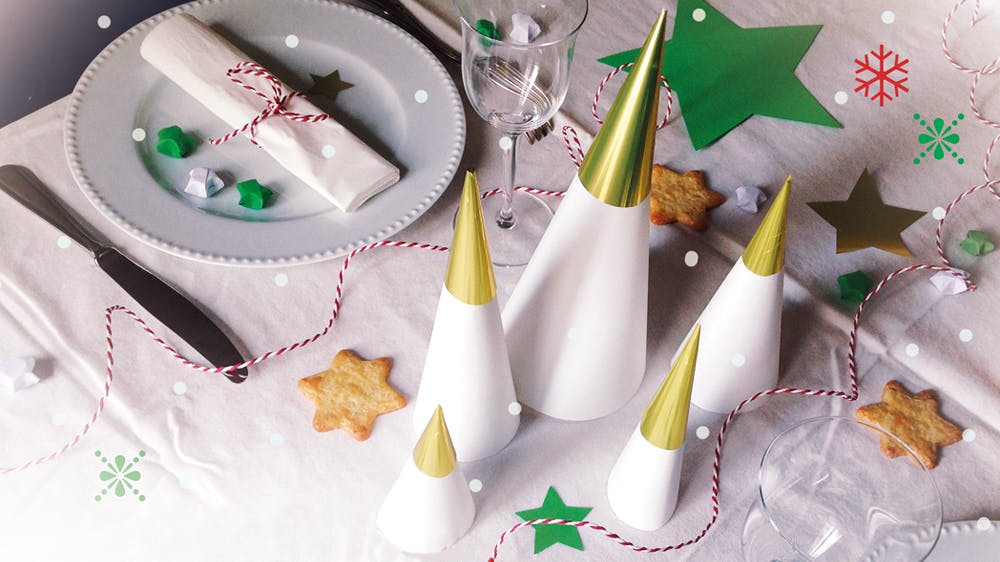 Decoration De Table Pour Noel A Imprimer Realiser Une Decoration De Table De Noel En Compagnie Des Enfants Momes Net Decoration De Table Pour Noel A Imprimer Realiser Une Decoration De Table De Noel En Compagnie Des Enfants Momes Net