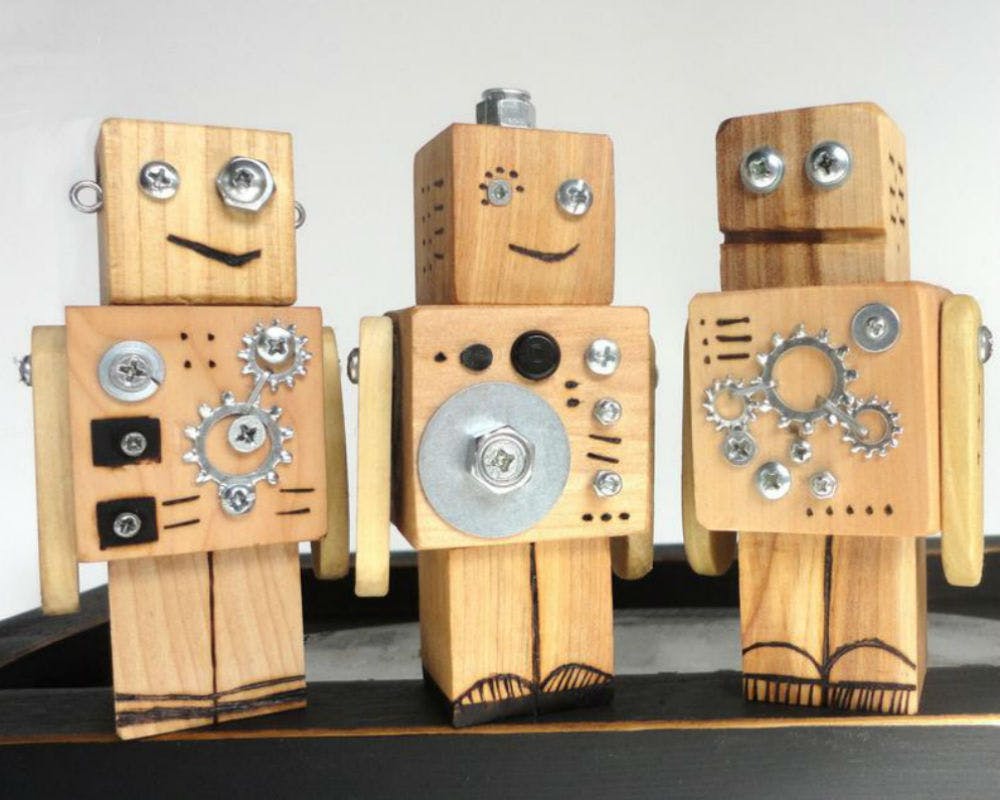 Des robots en bois