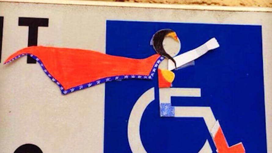 détournement humour panneaux stationnement
      handicapés