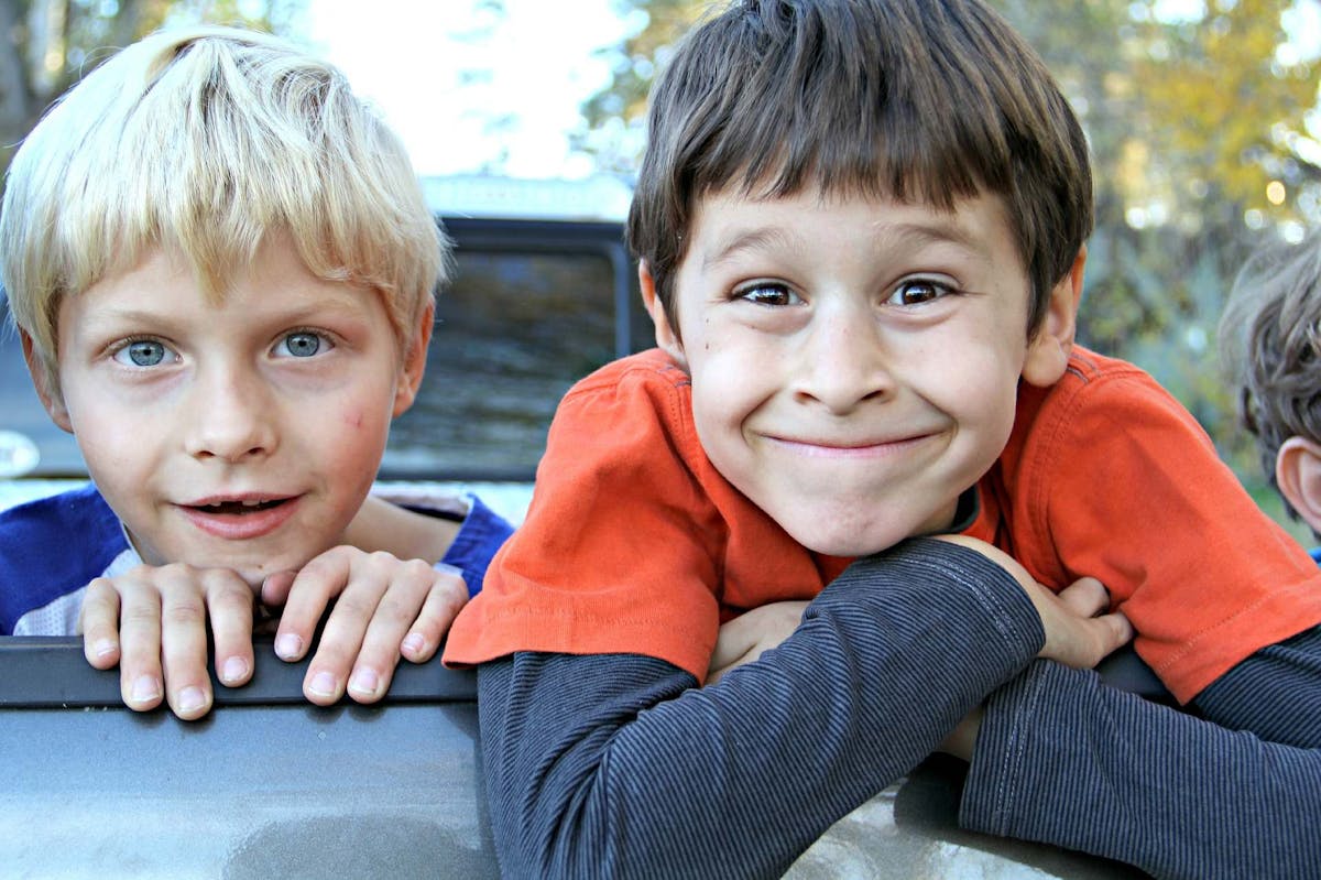 Débat entre enfants fautil toujours dire la vérité ? MOMES Débat entre enfants fautil toujours dire la vérité ? MOMES