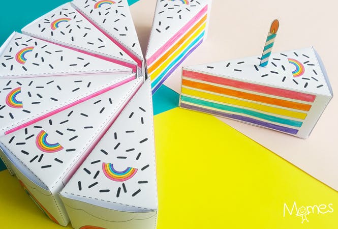 Gateau A Imprimer Et A Colorier Momes Net Gateau A Imprimer Et A Colorier Momes Net