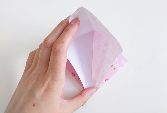 rouvrer les plis pliage grue en origami