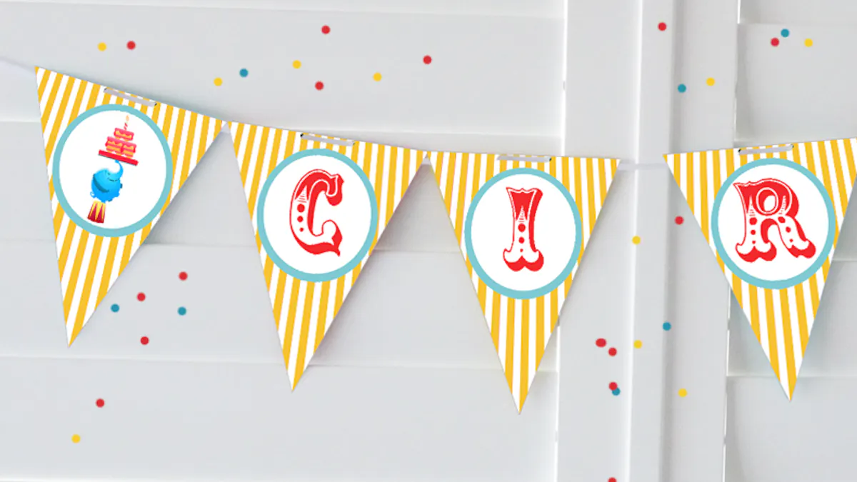 Guirlande Cirque A Imprimer Jaune Momes Net Guirlande Cirque A Imprimer Jaune Momes Net