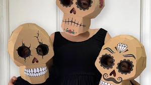 Halloween : cette maman crée des déguisements fabuleux tout en carton pour ses enfants