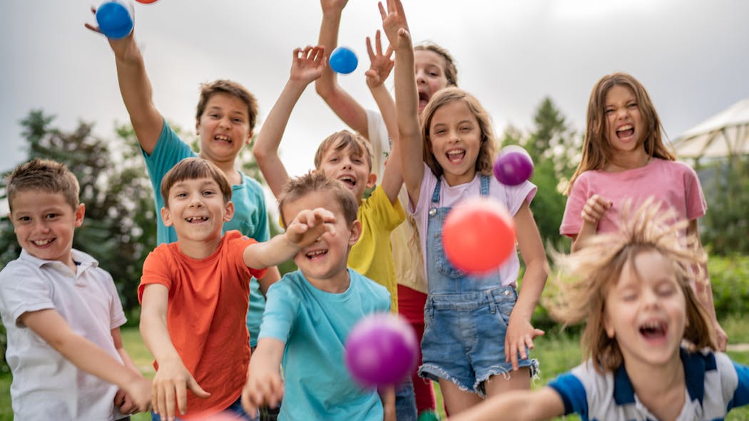 Jeux De Balle Et De Ballon Pour Enfants Momes Net Jeux De Balle Et De Ballon Pour Enfants Momes Net