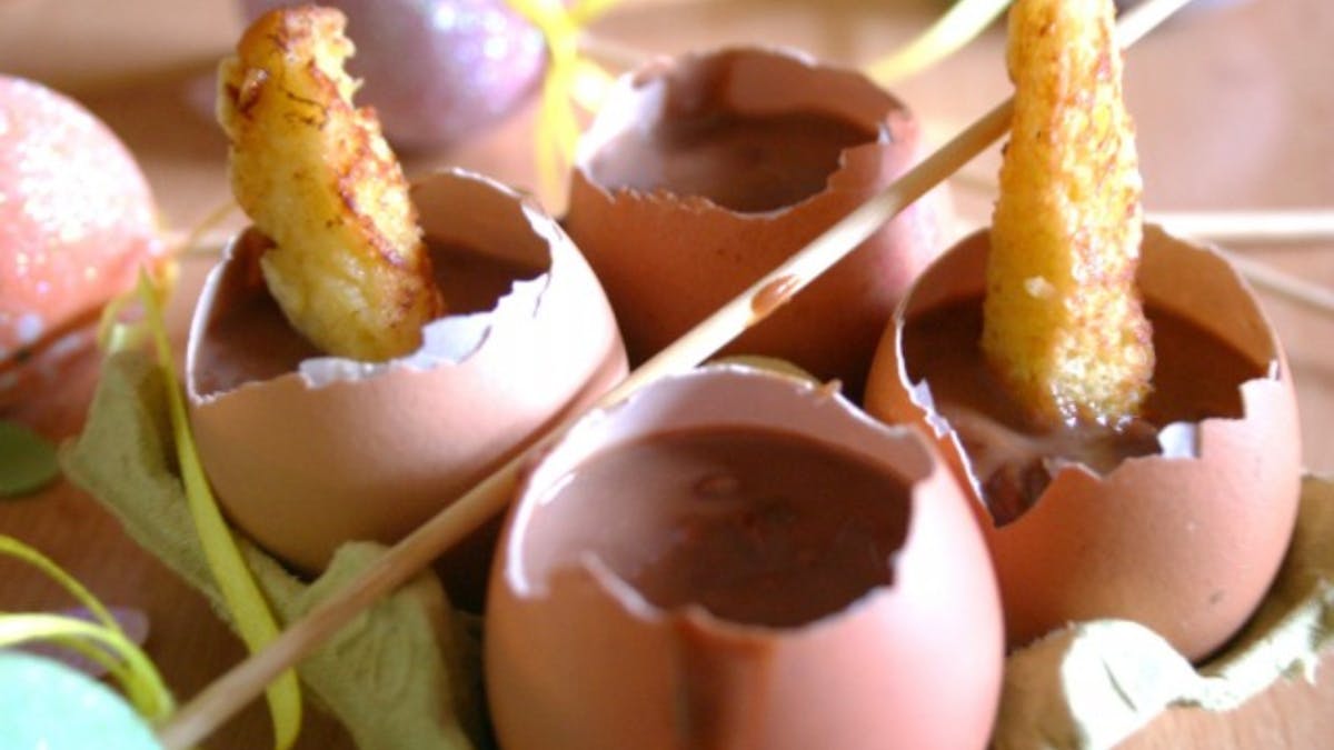 Fondue chocolat et mouillettes de pain perdu Fondue chocolat et mouillettes de pain perdu