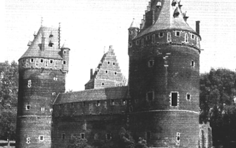 Le Chateau De Beersel Au Moyen Age Momes Net Le Chateau De Beersel Au Moyen Age Momes Net