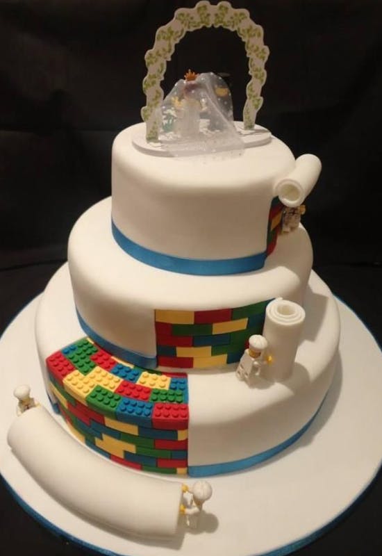 Le gâteau Lego vive les mariés !