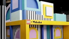 Lego : une artiste construit une maison avec 2 millions de briques !