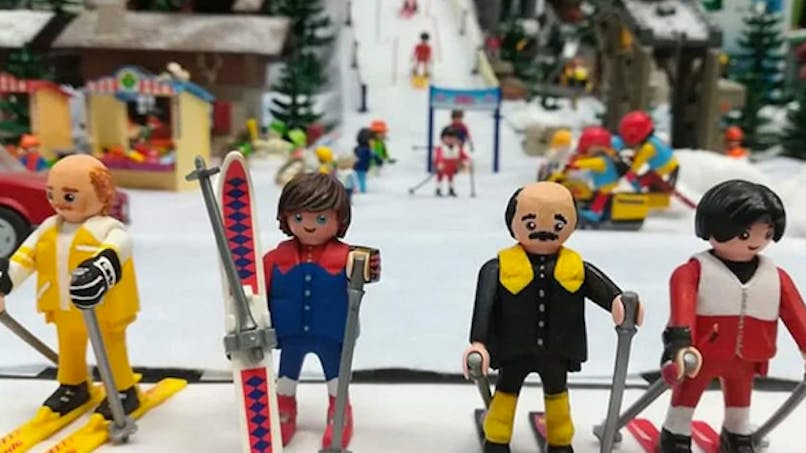 les bronzés font du ski en figurines playmobil par jana
      wolf