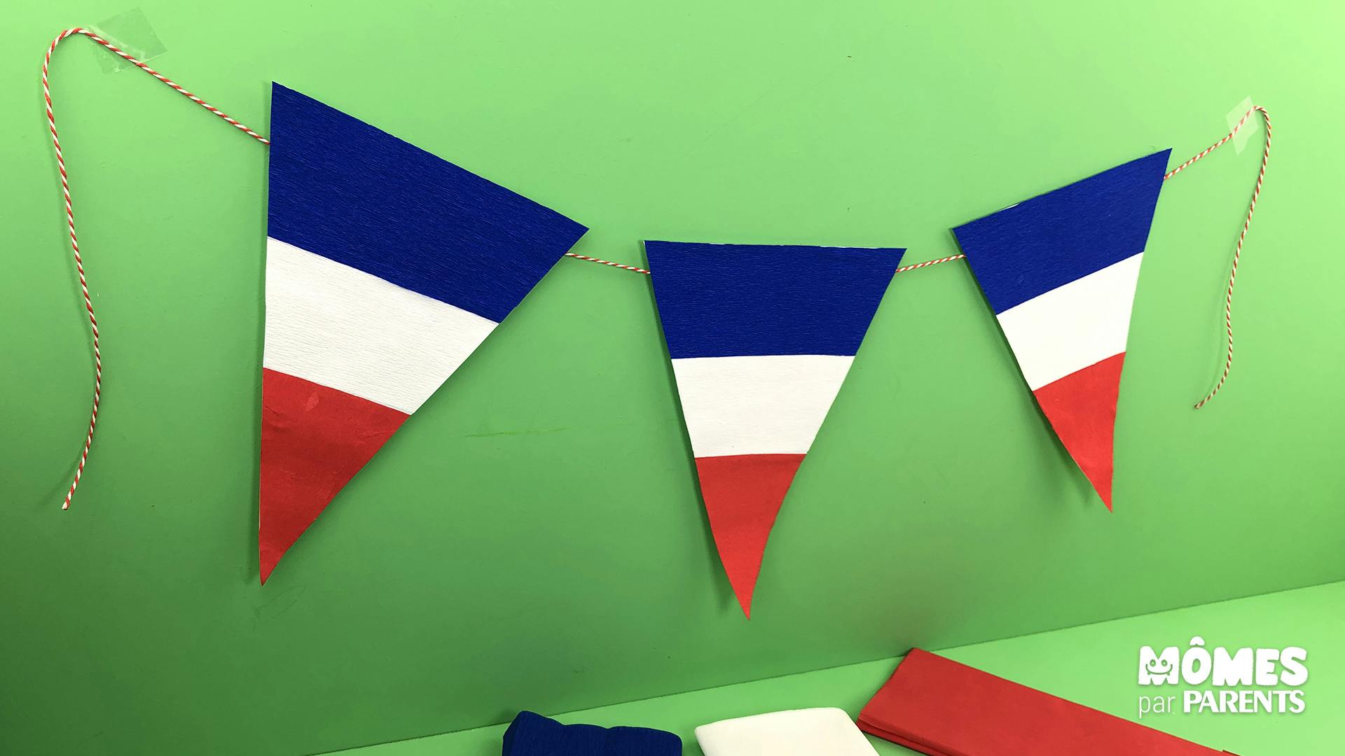 Diy Fanions De La Fete Nationale Momes Net Diy Fanions De La Fete Nationale Momes Net