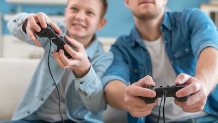 Les jeux vidéo violents rendent-ils les jeunes agressifs ?