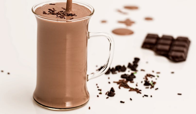 Milk-shake au chocolat, une boisson super gourmande