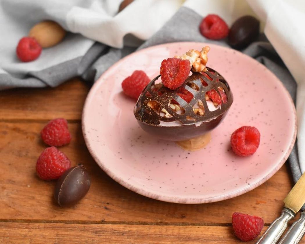 Oeuf de Pâques en chocolat - Recette de cuisine avec photos - Meilleur du  Chef