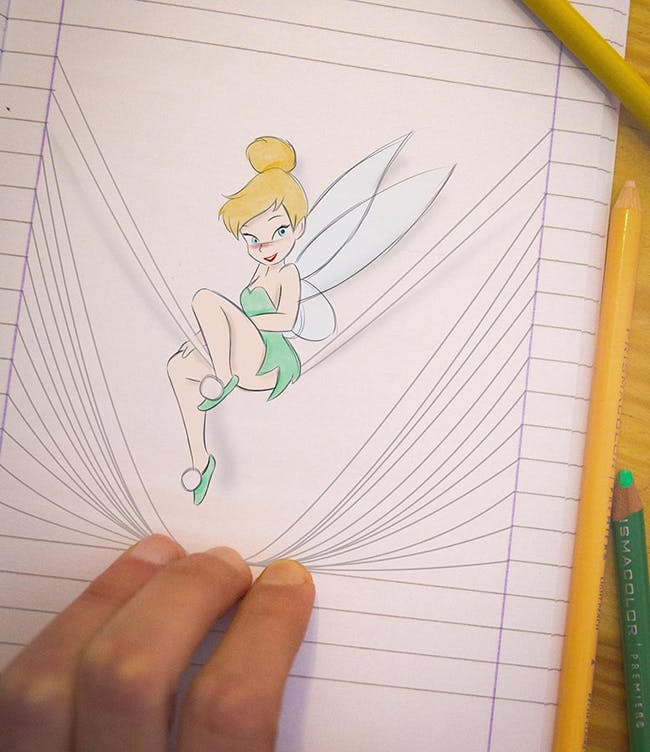 Disney il dessine et joue avec les lignes des cahiers Disney il dessine et joue avec les lignes des cahiers