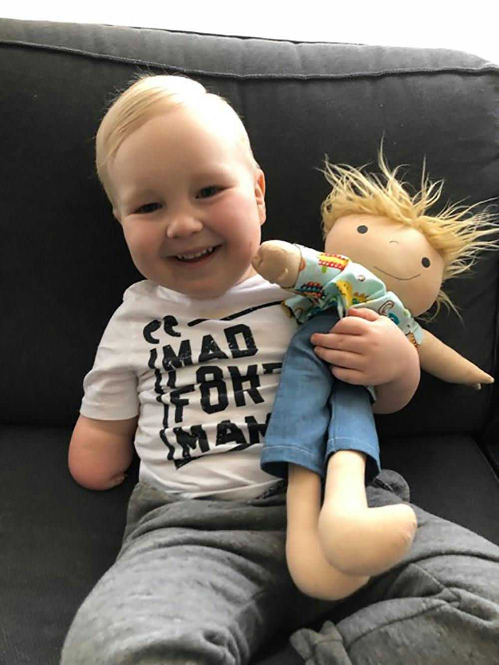 Elle Cree Des Poupees A L Image Des Enfants Handicapes Momes Net Elle Cree Des Poupees A L Image Des Enfants Handicapes Momes Net