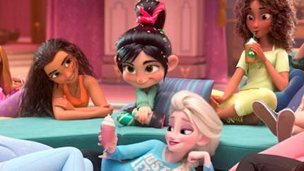 Ralph 2.0 : Vanellope à la soirée pyjama des princesses Disney !