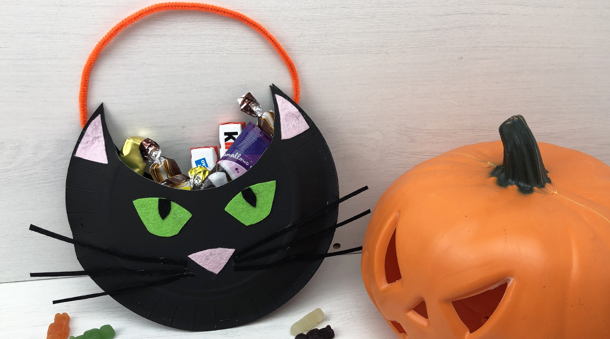 Sac à bonbons d'Halloween en forme de chat | MOMES.net
