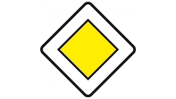 Code de la route - Signalisation d'intersection et de priorité
