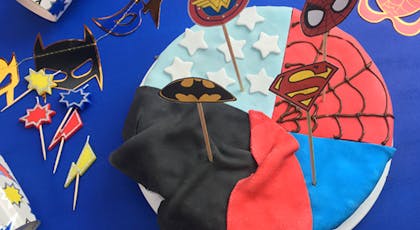 Les Meilleures Idees Pour Un Anniversaire Super Heros Momes Net Les Meilleures Idees Pour Un Anniversaire Super Heros Momes Net