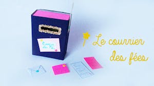 Une boîte aux lettres de fées avec une boite d'allumettes