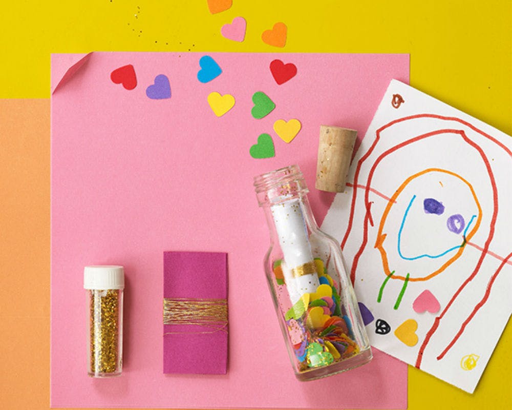Fete Des Meres 25 Idees De Cadeaux Pour Mamans Faits Par Des Enfants Momes Net Fete Des Meres 25 Idees De Cadeaux Pour Mamans Faits Par Des Enfants Momes Net