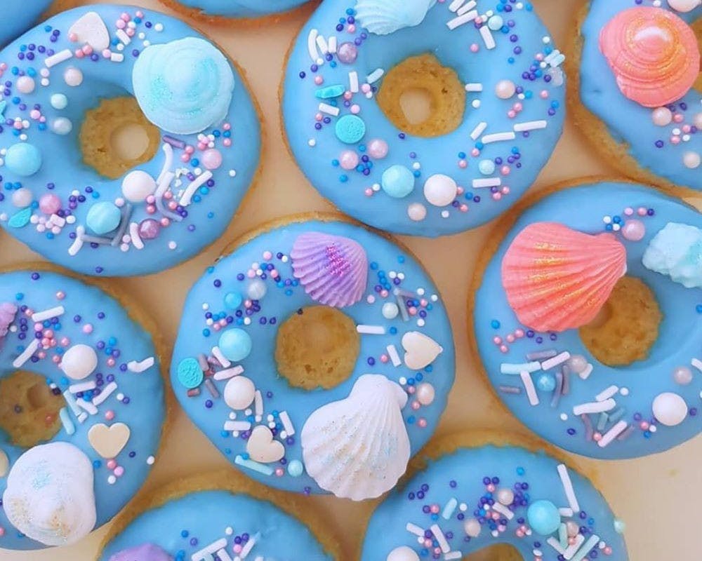 Une mer de donuts
