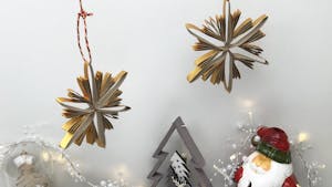Upcycling : décorations de Noel en carton