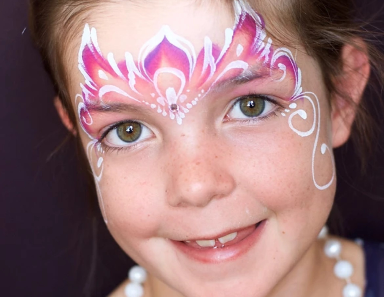 Maquillage Fee Notre Tuto Pour Le Realiser Facilement Momes Net