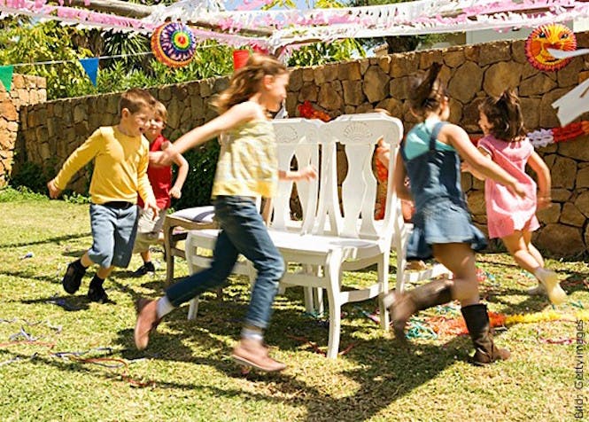 Jeux D Exterieur Pour Anniversaire Momes Net Jeux D Exterieur Pour Anniversaire Momes Net
