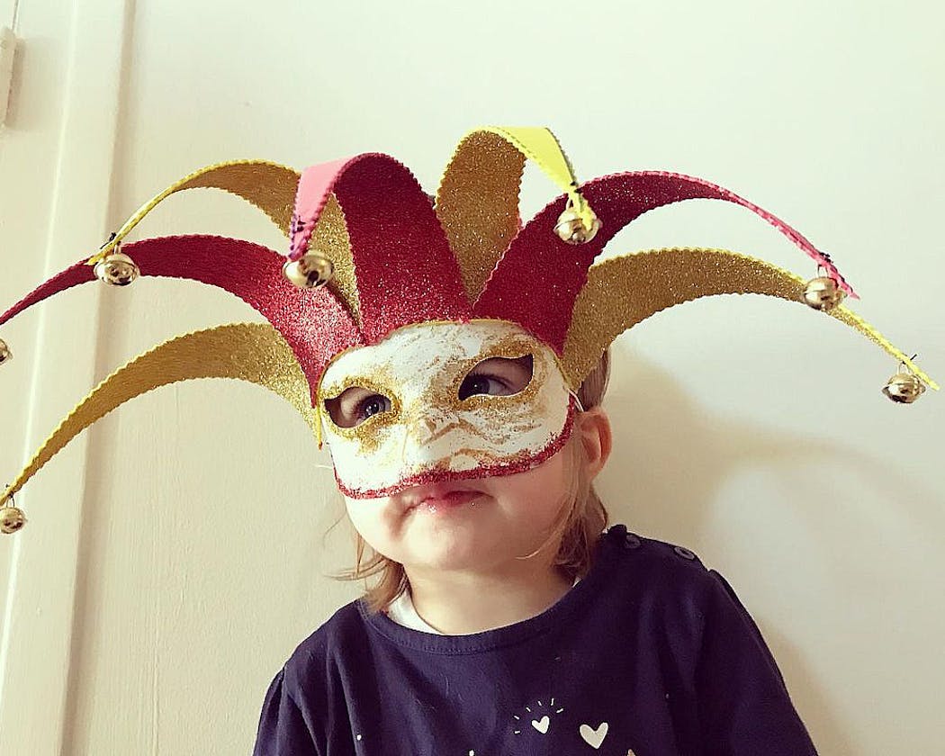 DIY : Faire un masque de carnaval pour enfant - Idées conseils et tuto  Carnaval - Mardi Gras