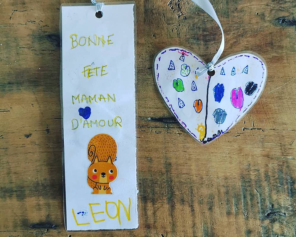 Fetes Des Meres 15 Bricolages Faciles Pour Les Maternelles Momes Net Fetes Des Meres 15 Bricolages Faciles Pour Les Maternelles Momes Net