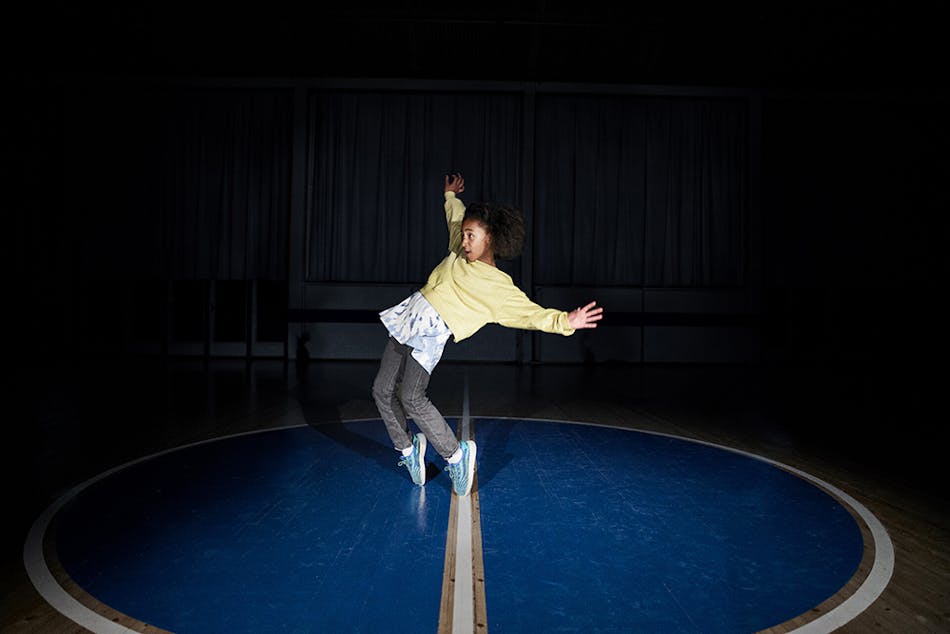 Une danseuse de 9 ans fait 10 000 pas de danse en 3 minutes pour