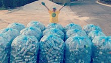 Recyclage : À 11 ans, il collecte plus d'un million de canettes et bouteilles avec son entreprise