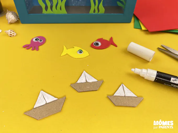Bricolage Aquarium Qui Bouge MOMES bricolage-aquarium-qui-bouge-momes