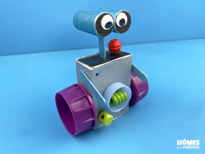 Tutoriel pour fabriquer un robot du futur | MOMES