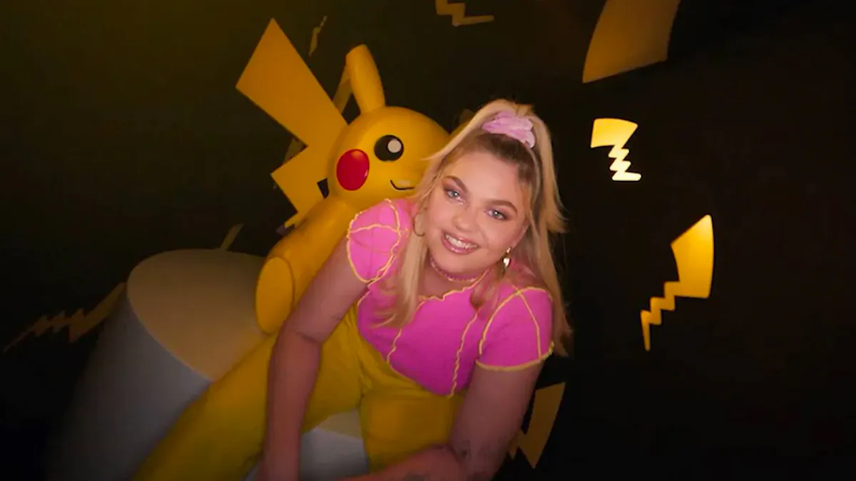 Pokemon Louane Devoile Le Clip Du Titre Game Girl Pour Les 25 Ans Des Fameuses Creatures Momes Net Pokemon Louane Devoile Le Clip Du Titre Game Girl Pour Les 25 Ans Des Fameuses Creatures Momes Net