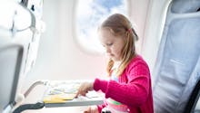 Conseils pour occuper son enfant dans l'avion ou le train