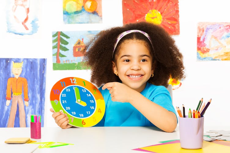 Méthodes pour apprendre à lire l'heure à un enfant dès 5 ans - Hello Merlin