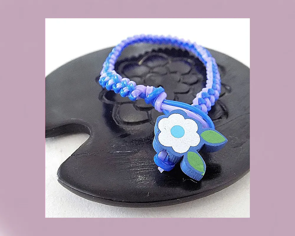 17 tutos avec du scoubidou pour amuser toute la famille | MOMES